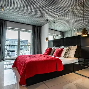 Апартаменты Homely Place Casa Verona - Stary Rynek - Parking, Познань